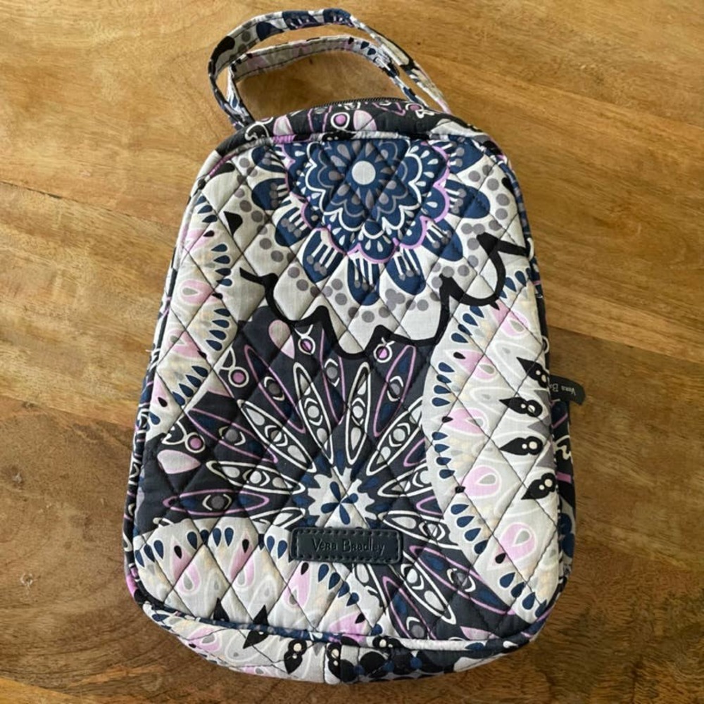 Vera Bradley Mimosa Medallion Lunch Bunch Bag